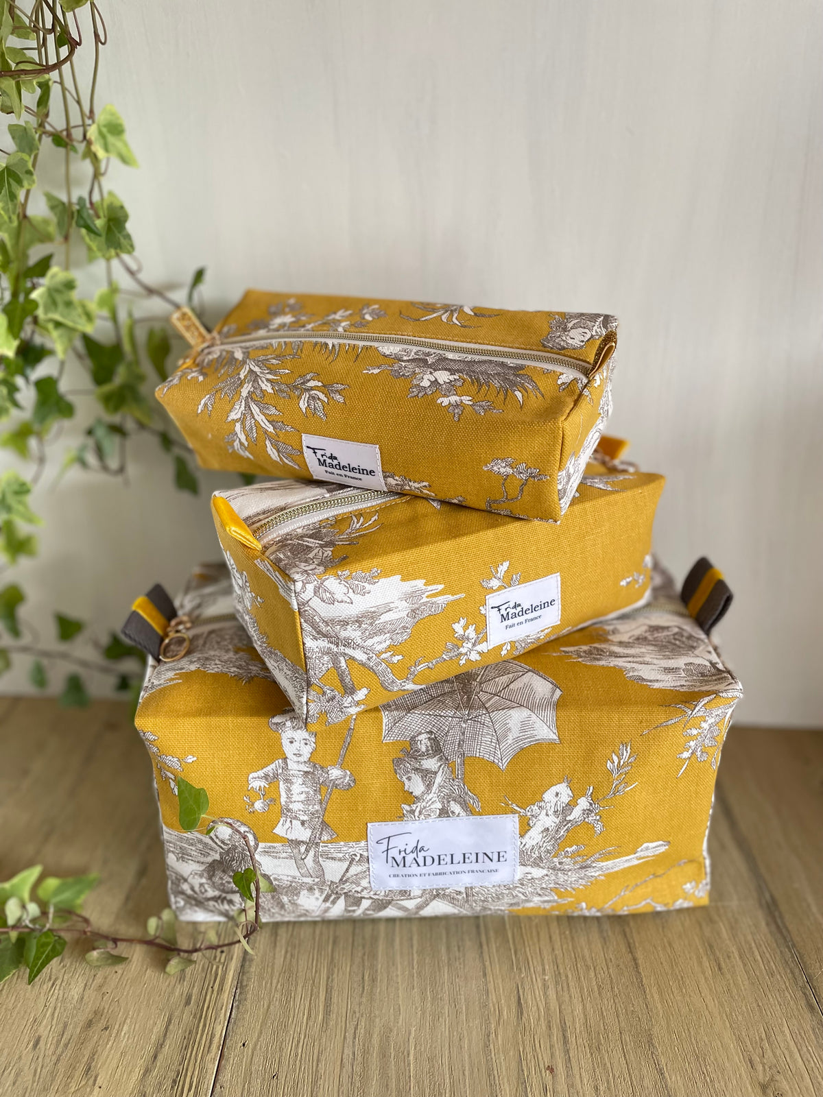 Trousse de toilette Muriel en Toile de Jouy Safran